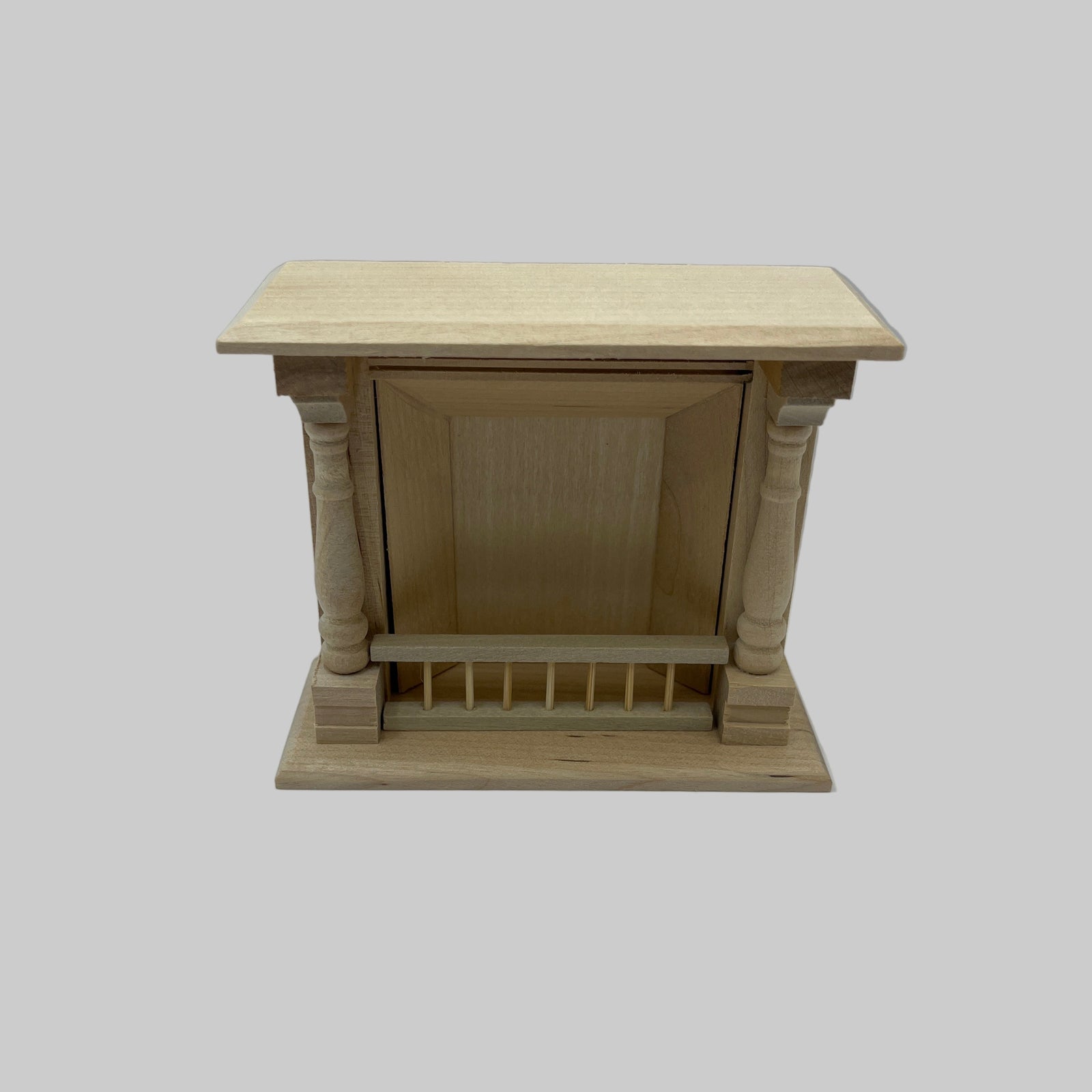 BEF058 - Bare wood fireplace