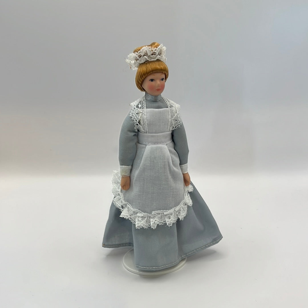 DP131 - Maid in grey dress