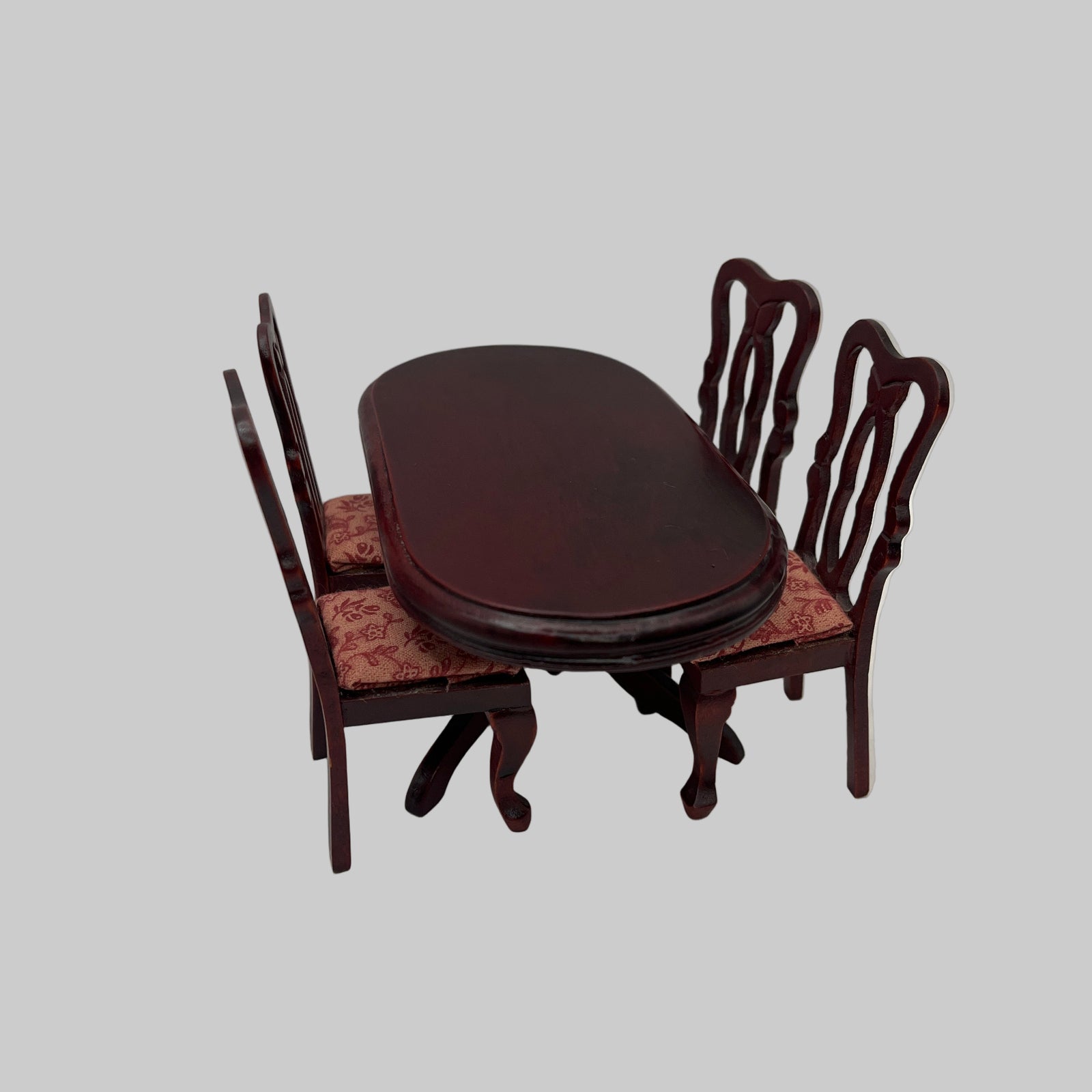 Dolls house dining table and chairs