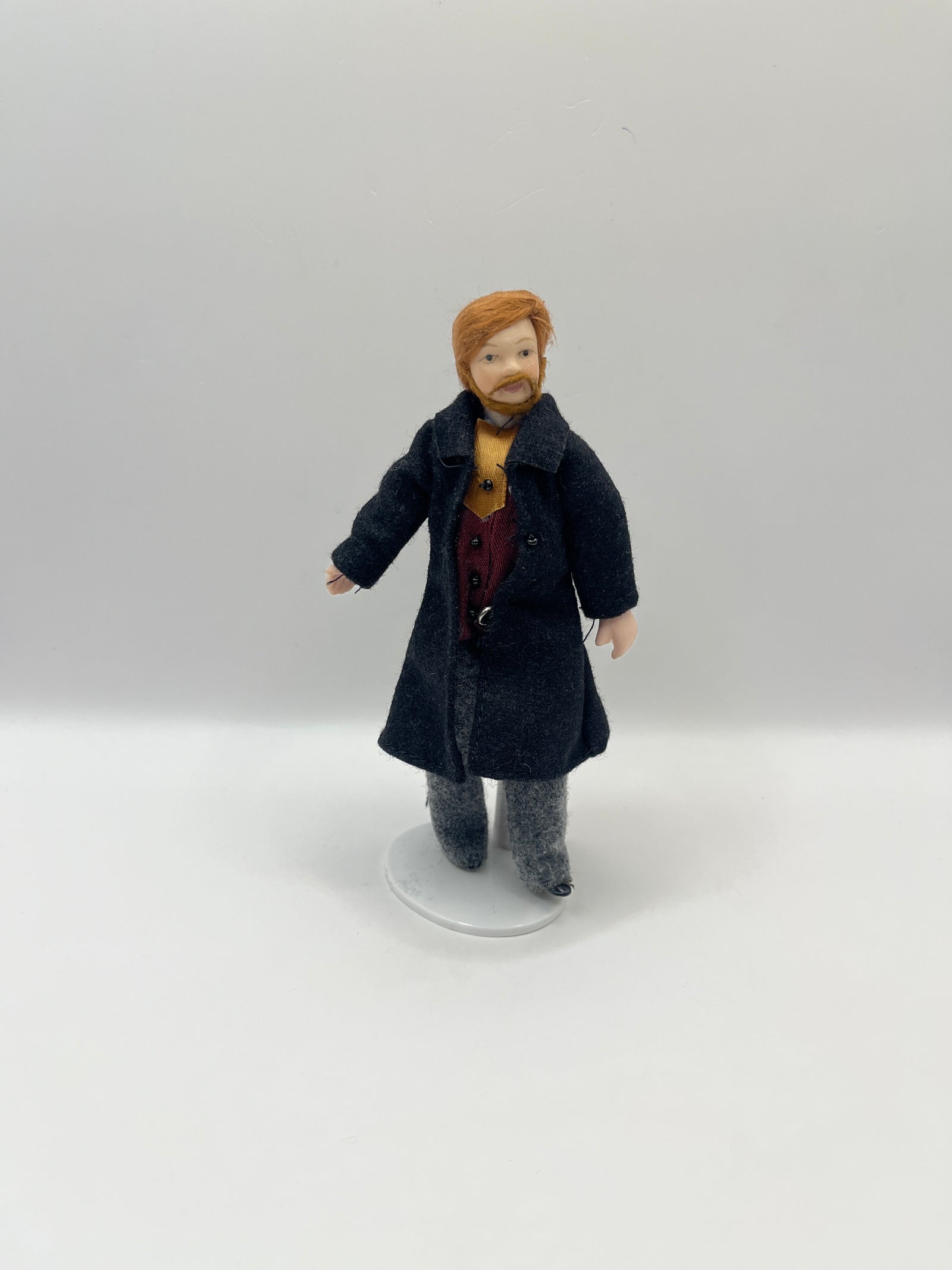 DP159 - Victorian man with beard