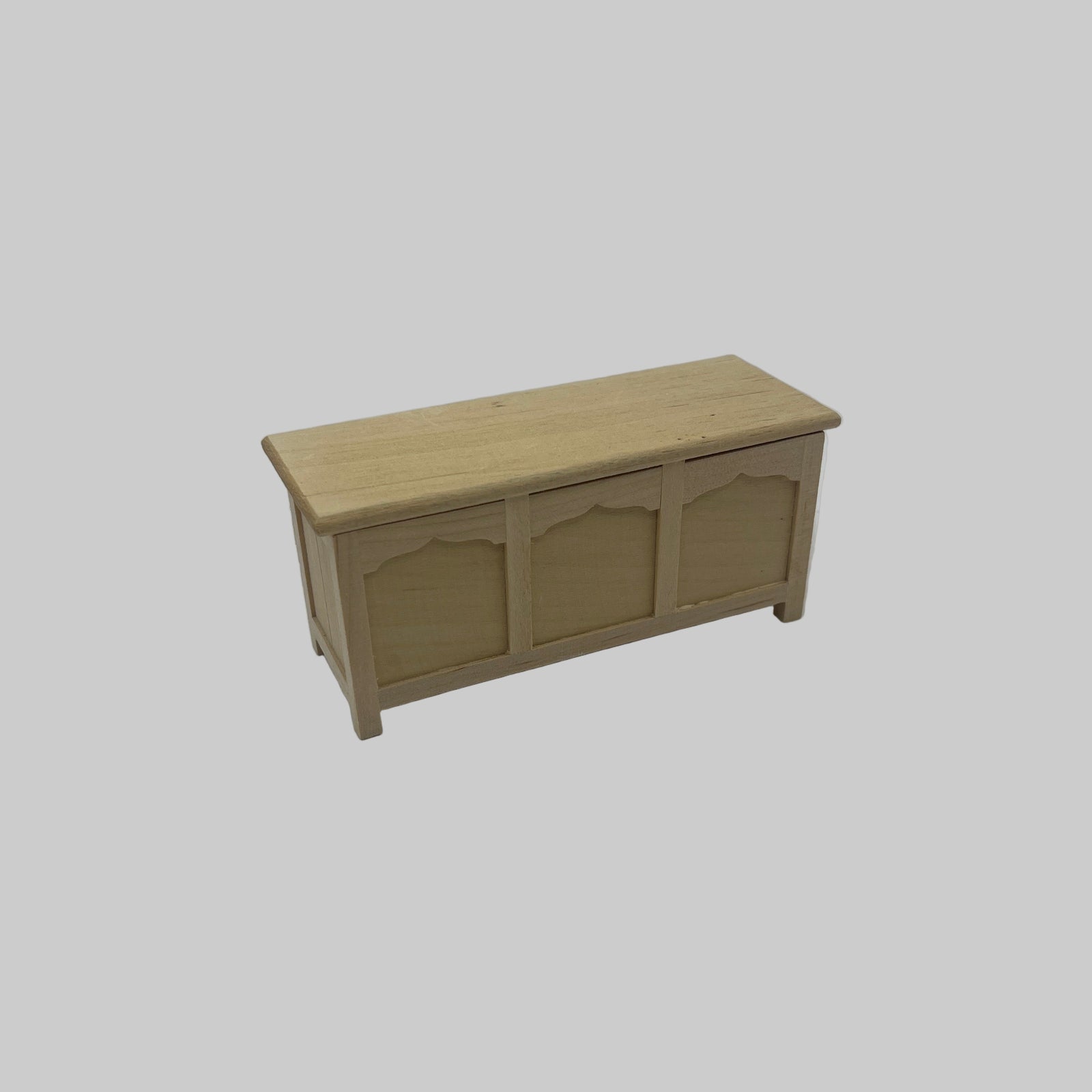 AB024 - Large storage box