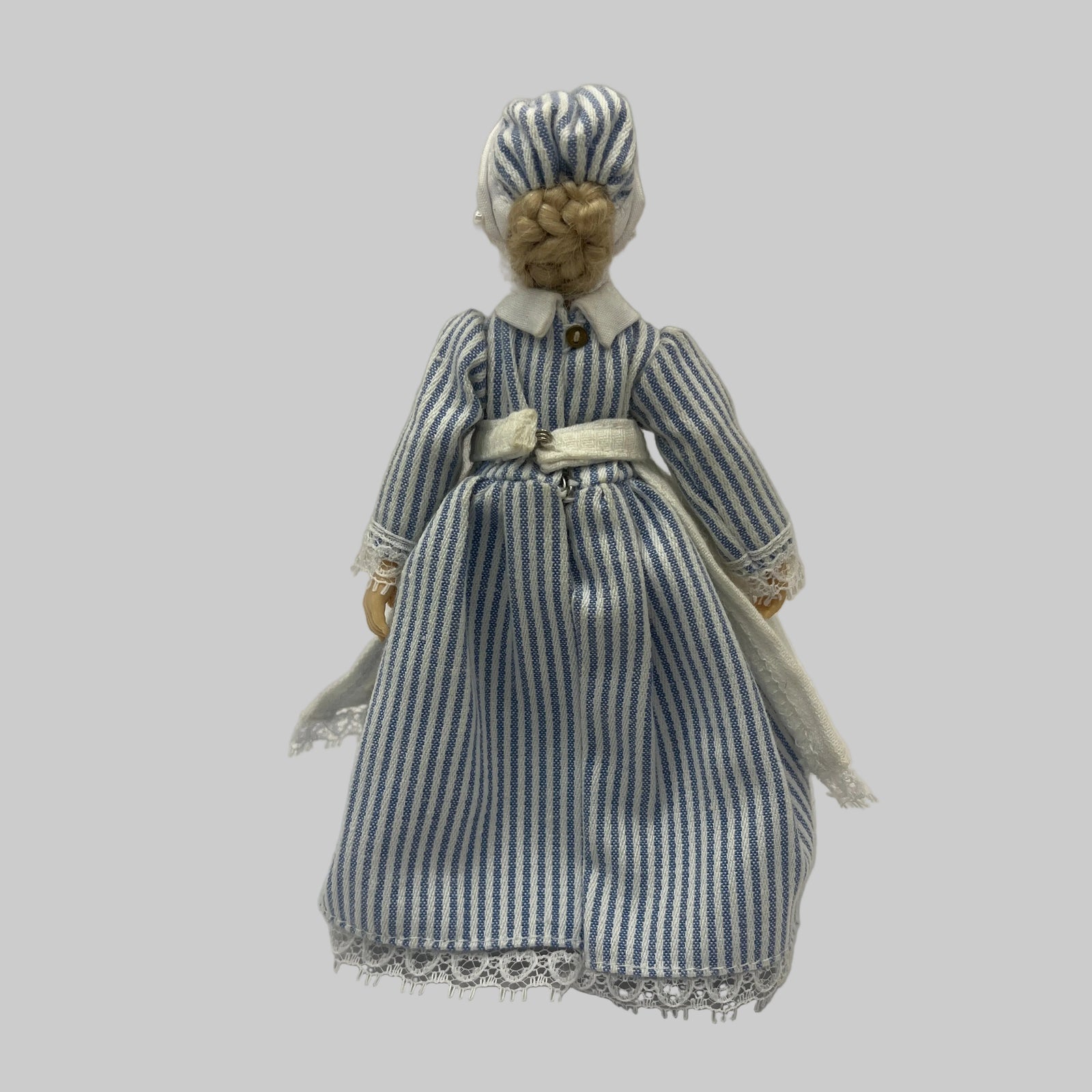 Heidi Ott nursemaid dolls house doll back