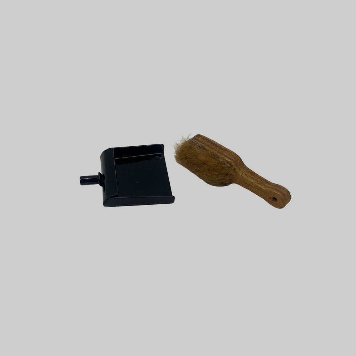 Dustpan and brush