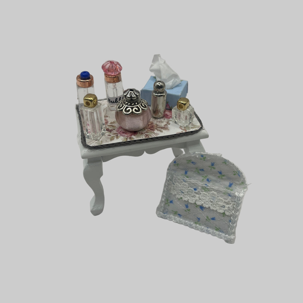 Dolls house wash bag and toiletries