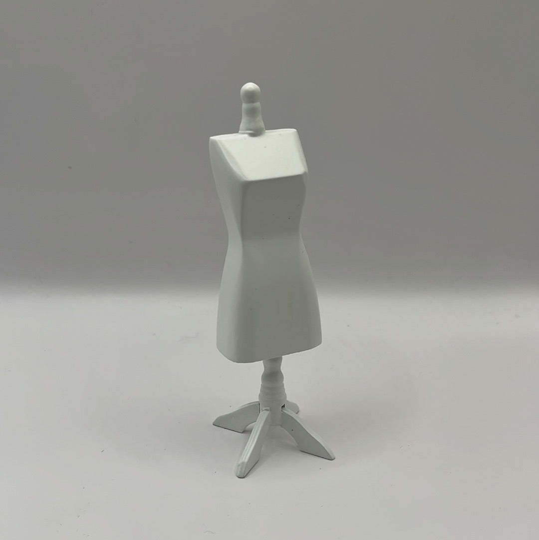DF1175 - White dressmakers mannequin