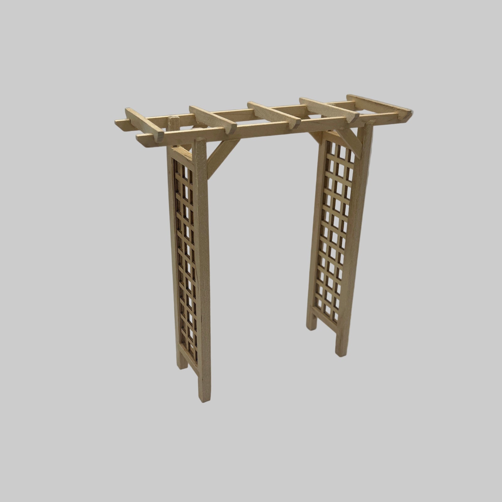 BEF143 - Bare wood garden arbour arch