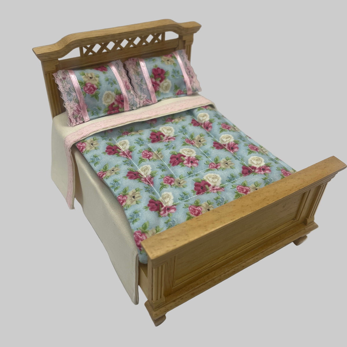 Dolls house double bedding set