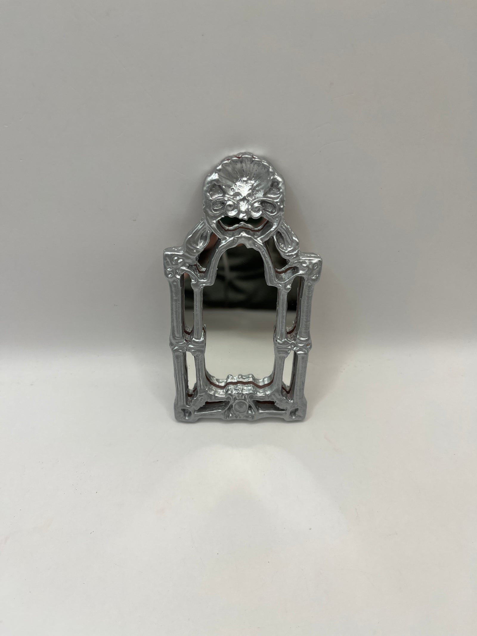 D2386 - Victorian silver mirror