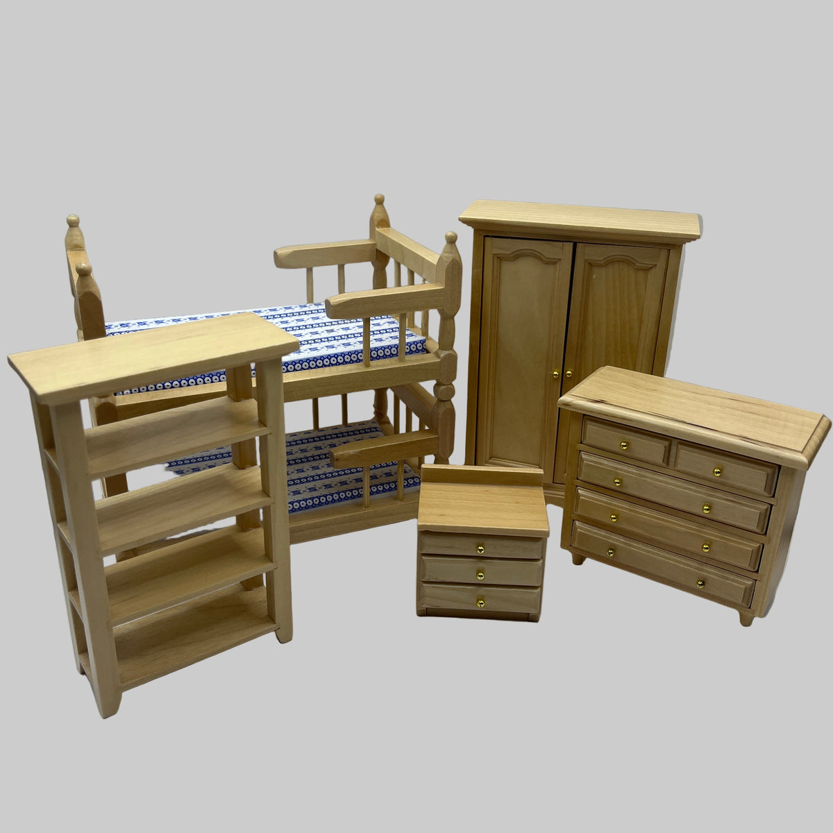 DF813 - Pine Childs bedroom set