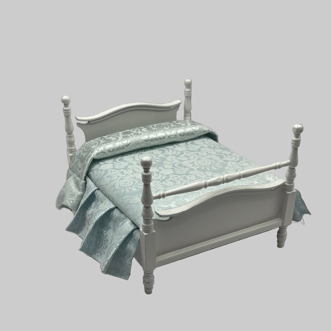 9308 - French style white double bed