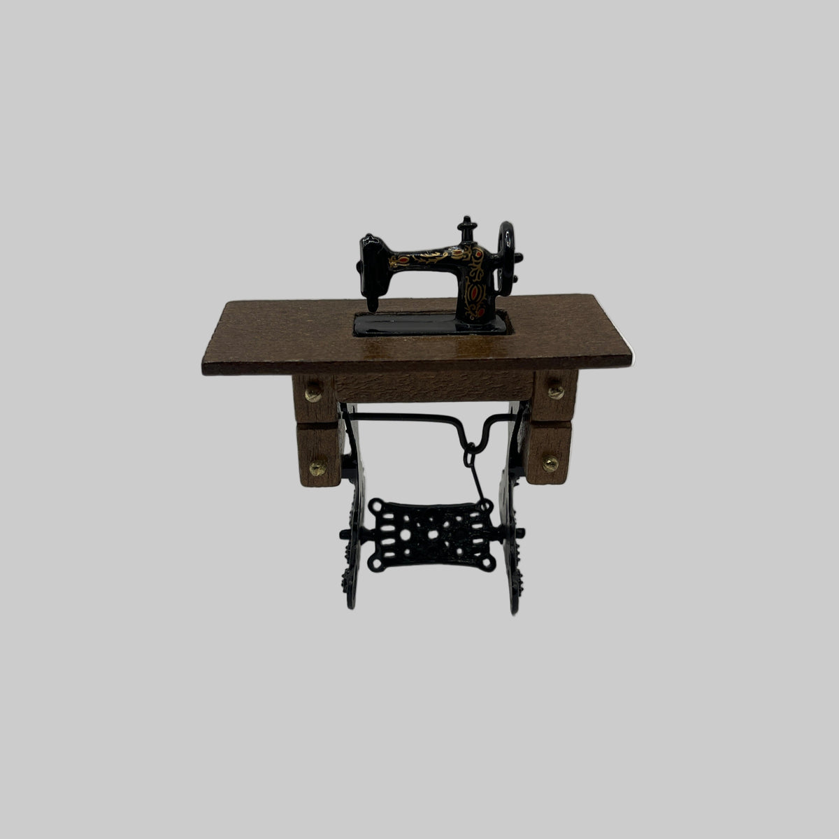 Sewing machine table