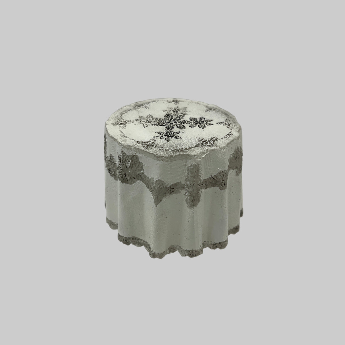 Resin table with tablecloth