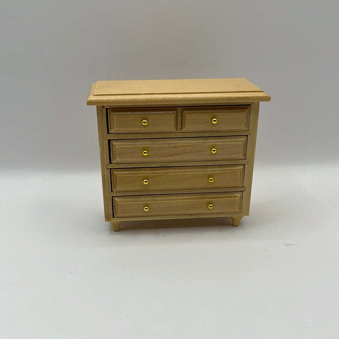 DF1486 - Pine chest of drawers