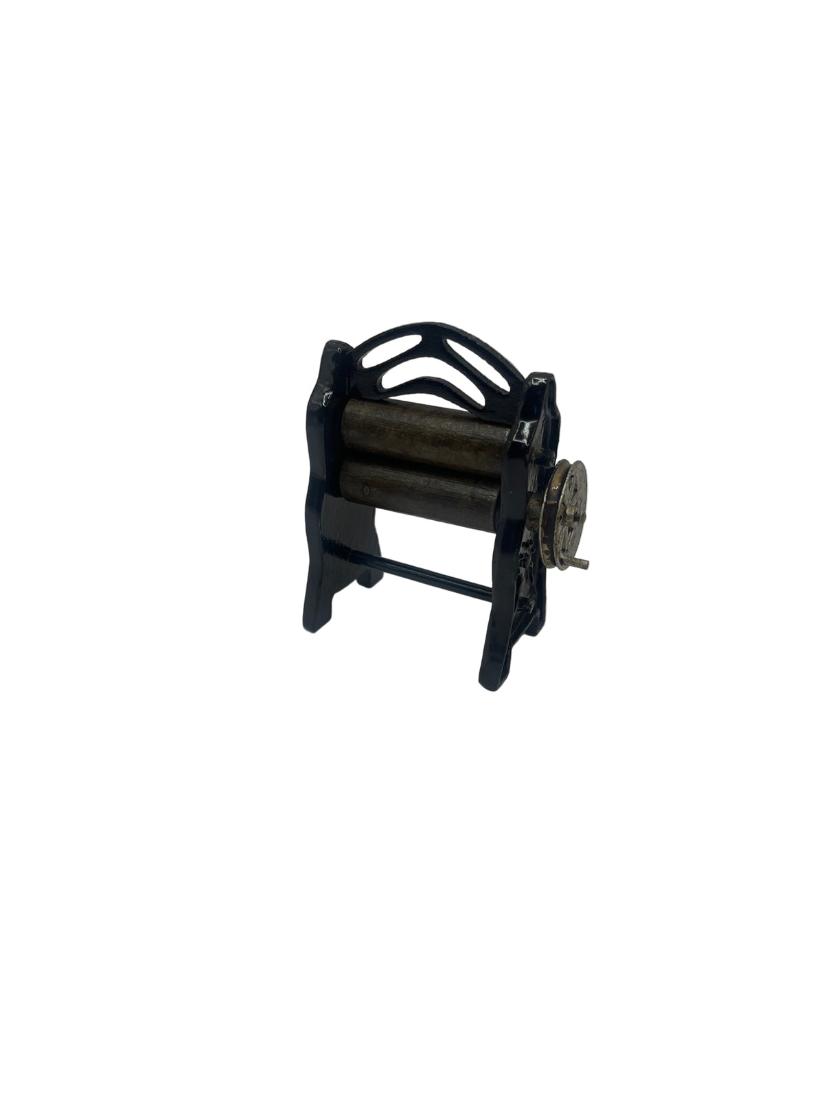 Mangle with turning handle