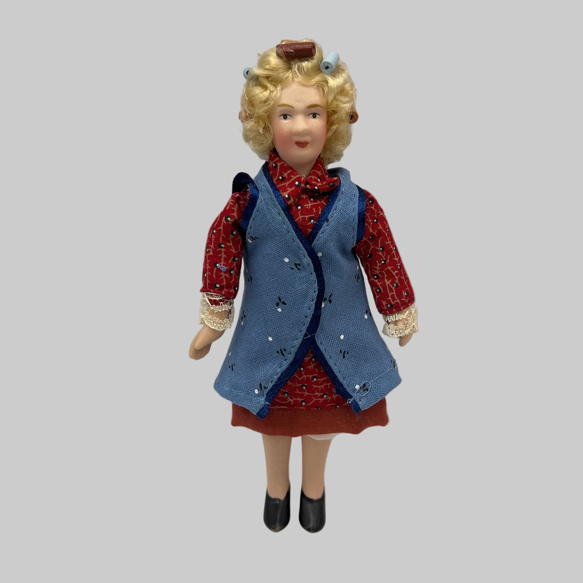Dolls house Grandma doll