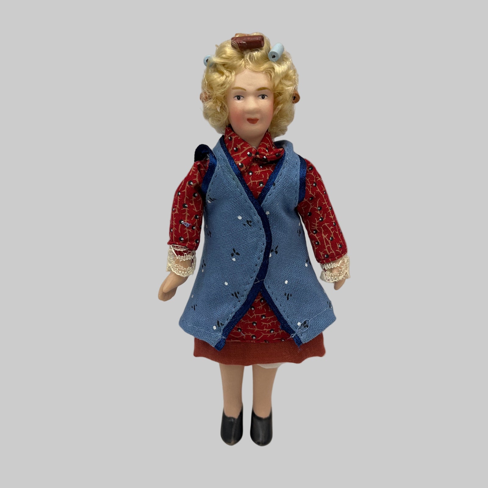 Dolls house Grandma doll
