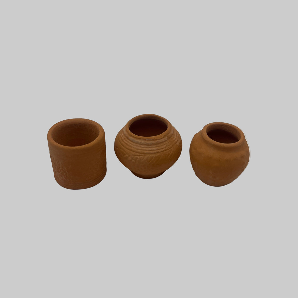 dolls house terracotta pots