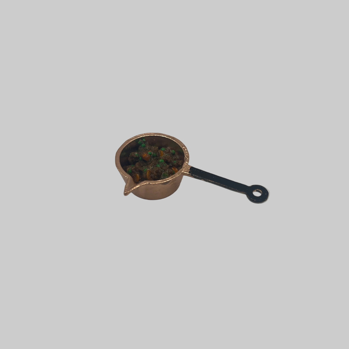 ZR208 - Large saucepan of cottage pie mix