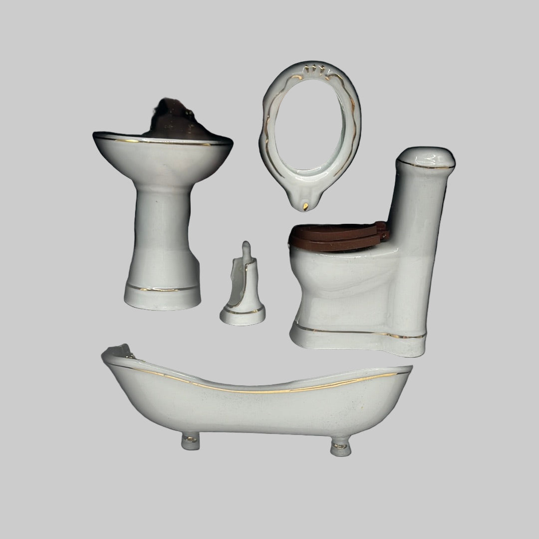 Elegant savoy bathroom suite