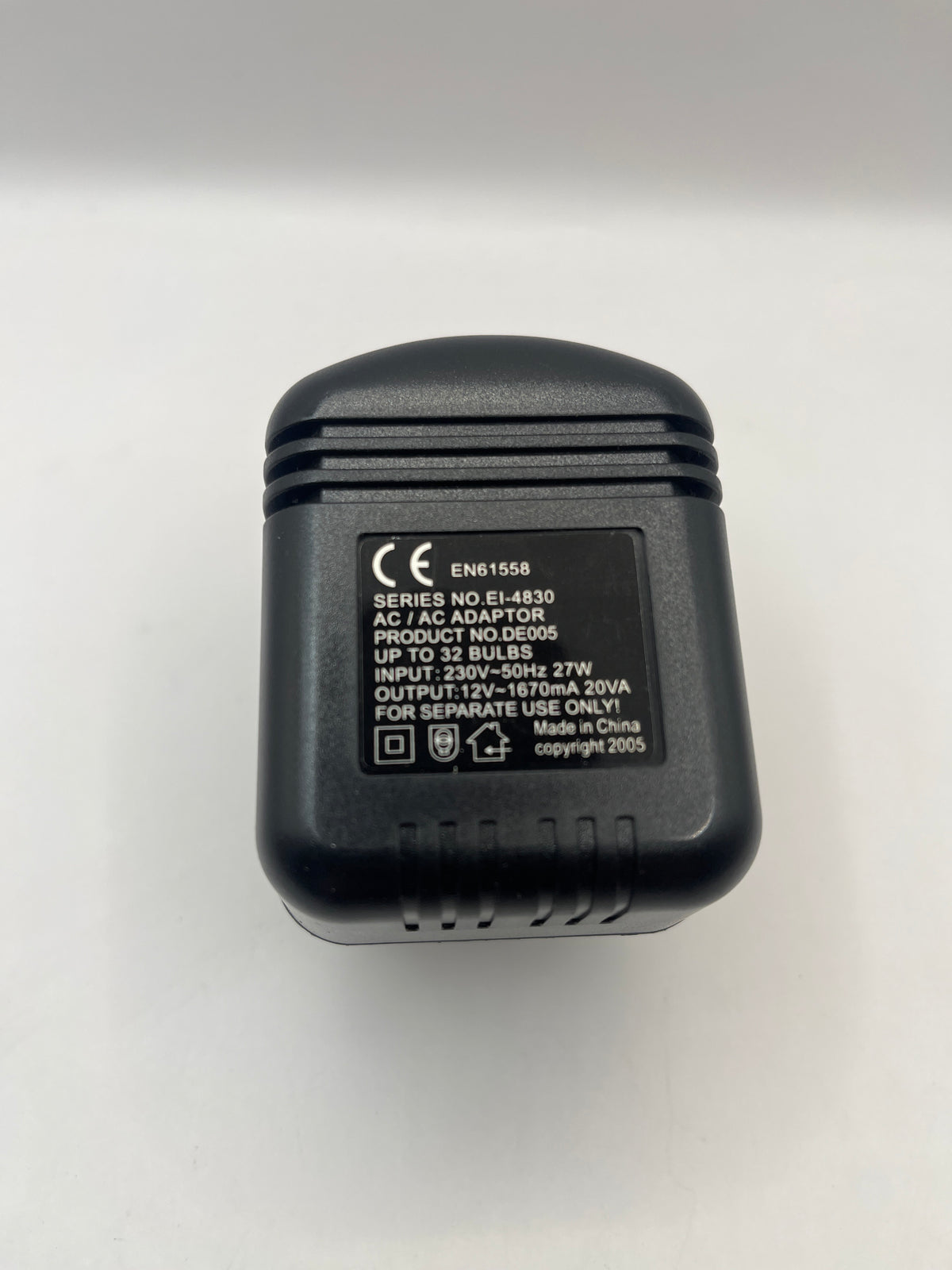 Lighting transformer (for up to 32 bulbs)