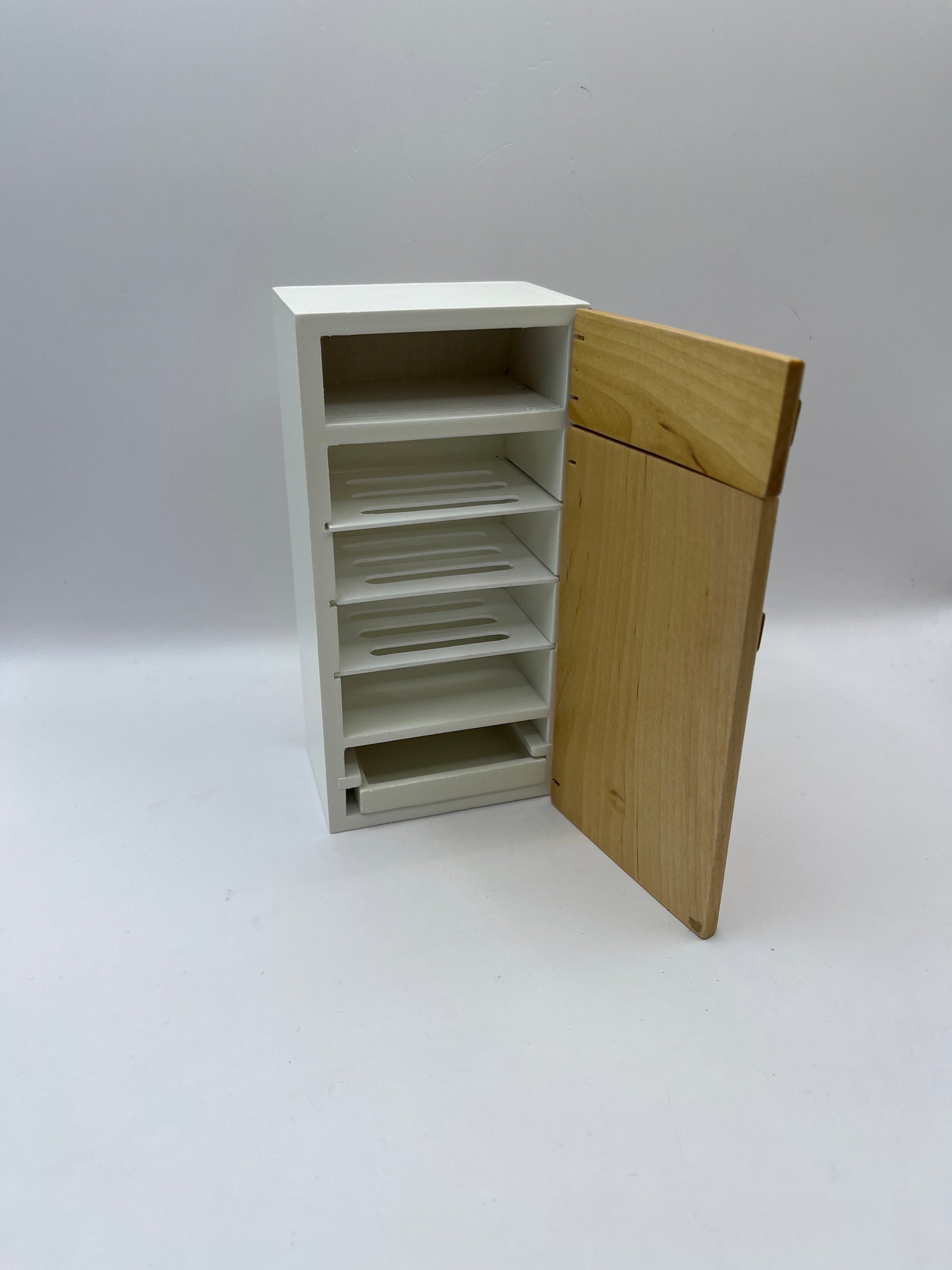 KIT006 - Pine fridge freezer