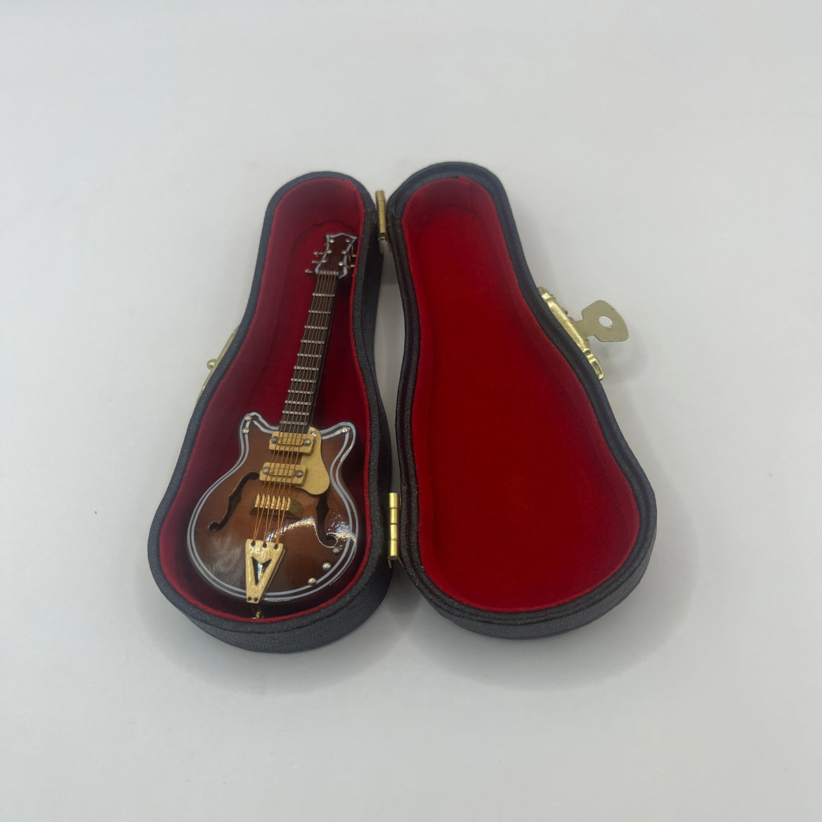 Dolls house electric guitar