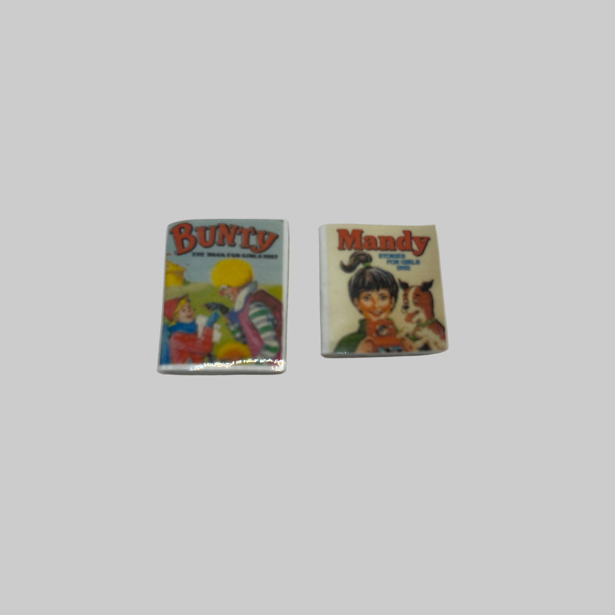 ZR124 - 2 children’s annuals
