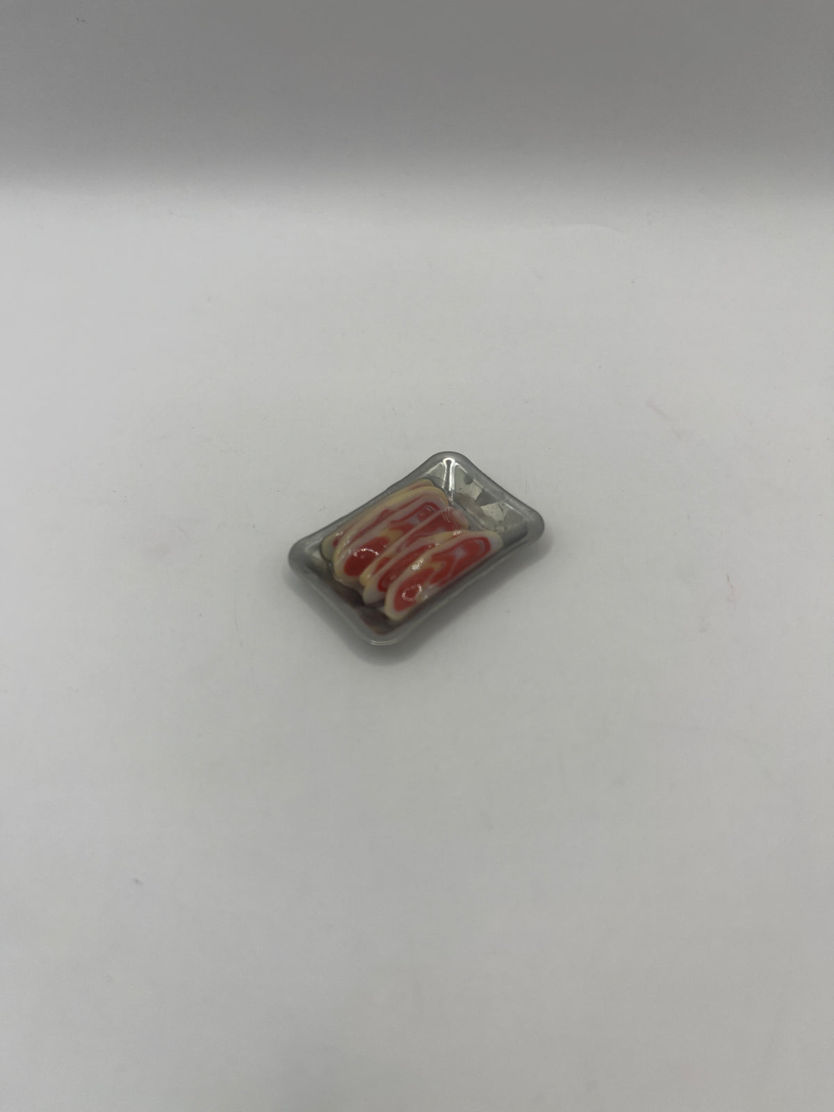 ZR087 - Tray of bacon rashers