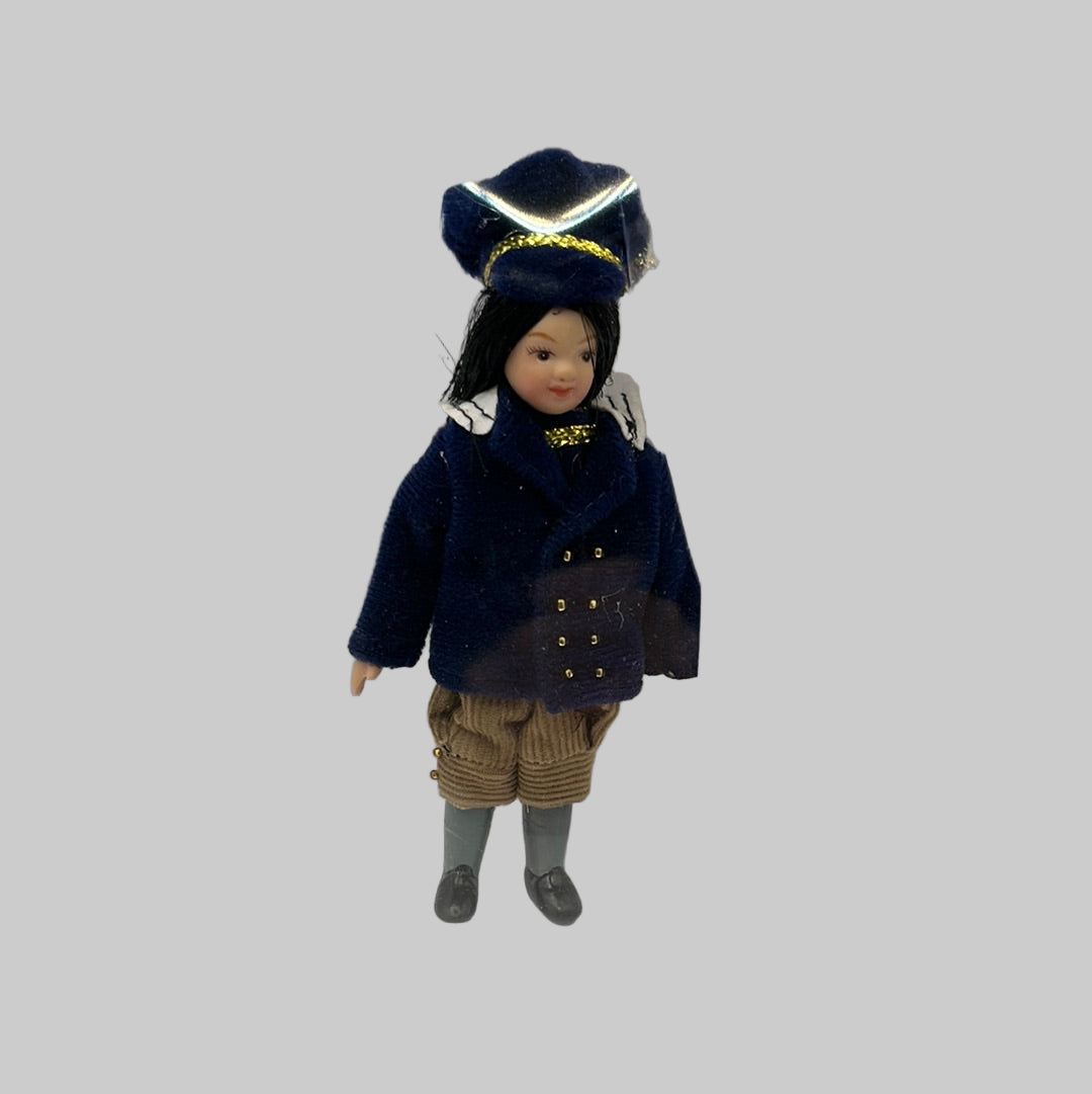 7433 - DHE Earl doll