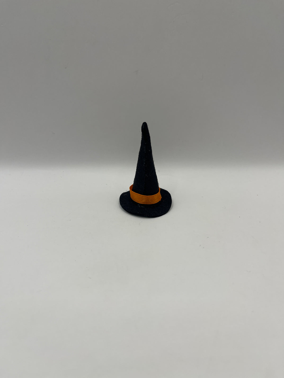 D2655 - Witches hat