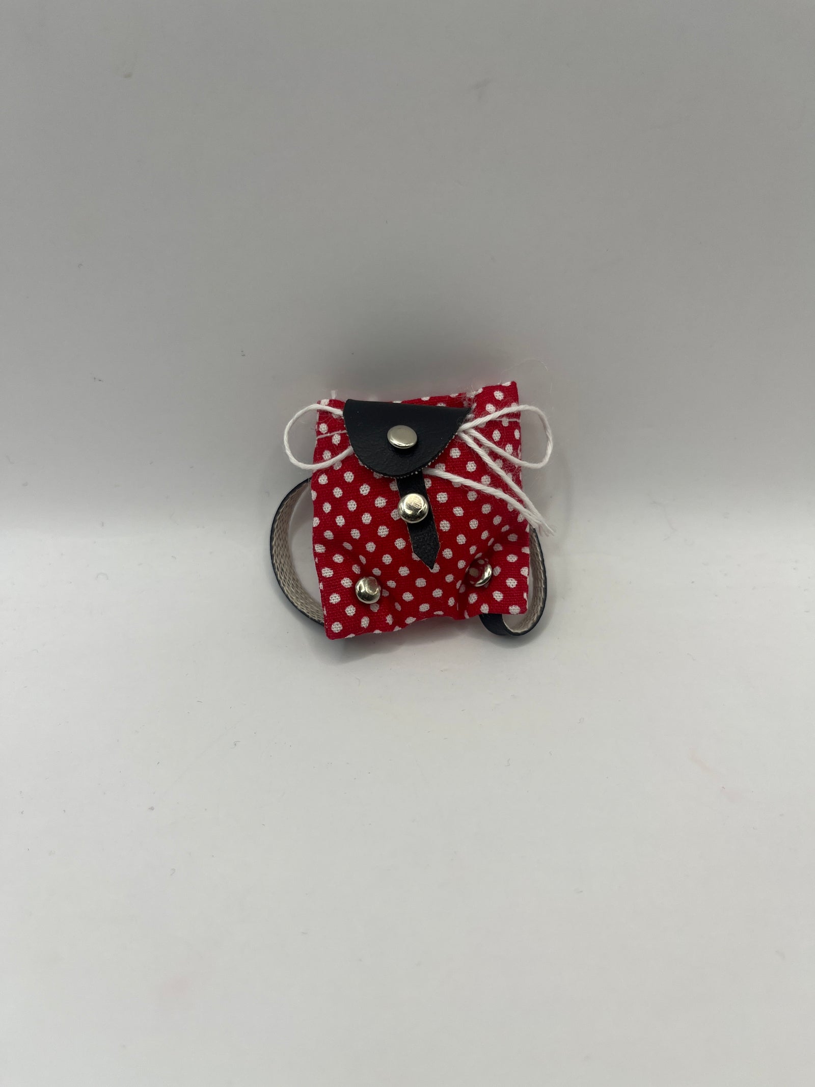 D2535 - Red backpack