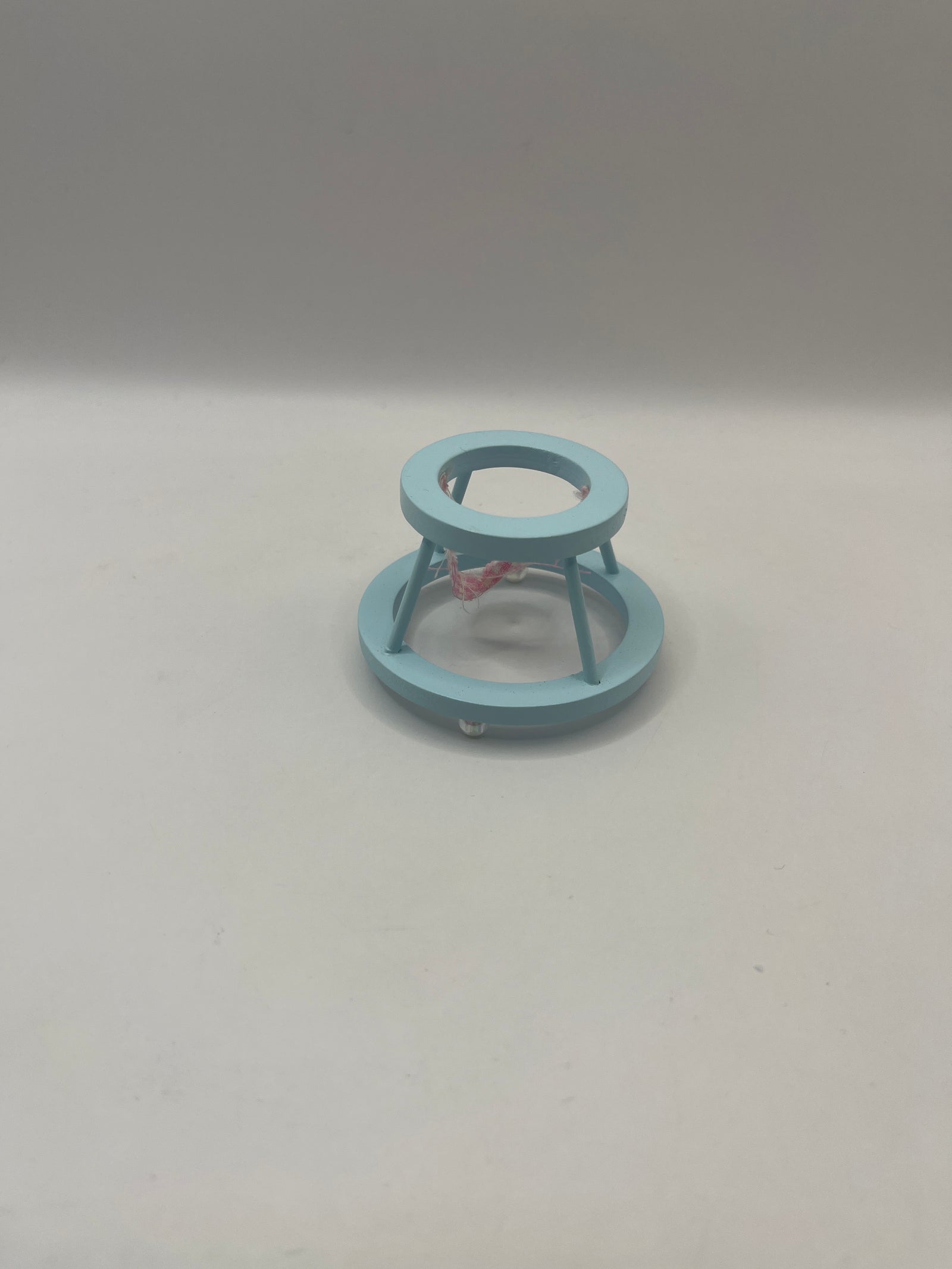 NUR026 - Pale blue baby walker