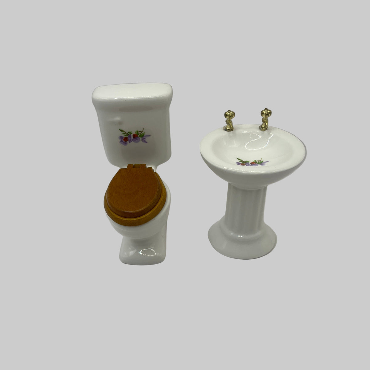 BA016 - Cloakroom set