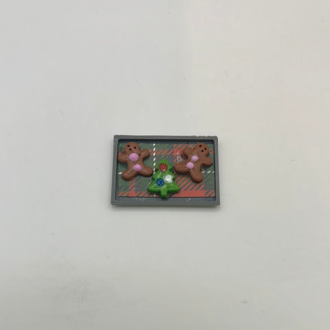 ZR112 - Tray of Christmas cookies