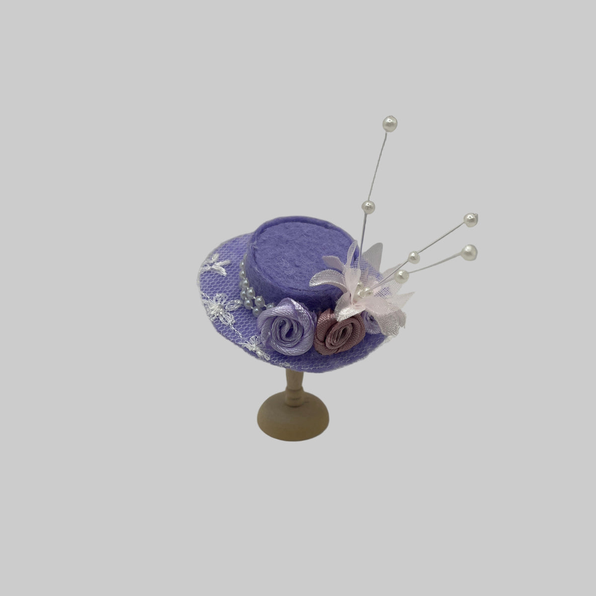 YD096 - Ladies fancy hat