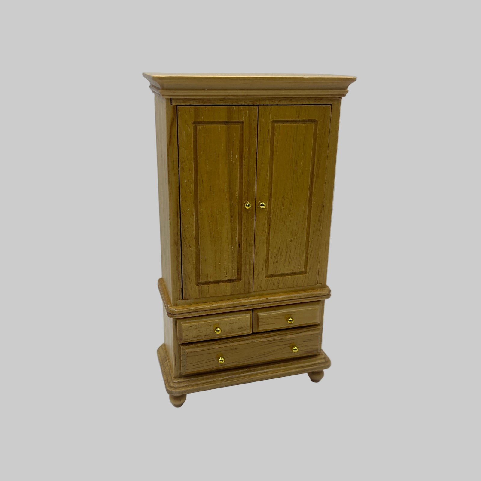 dolls house wardrobe