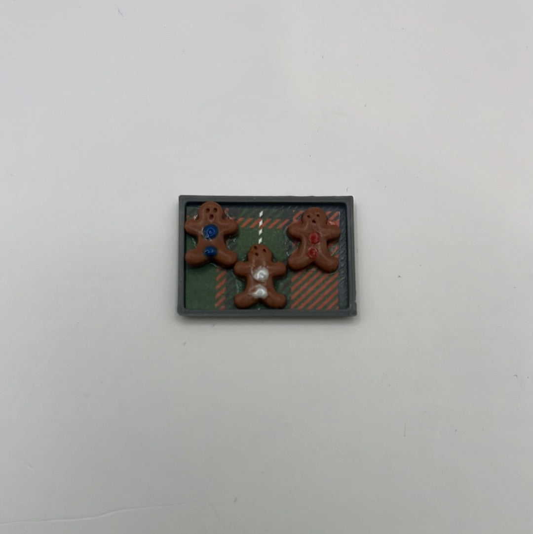 ZR116 - Tray of Christmas cookies