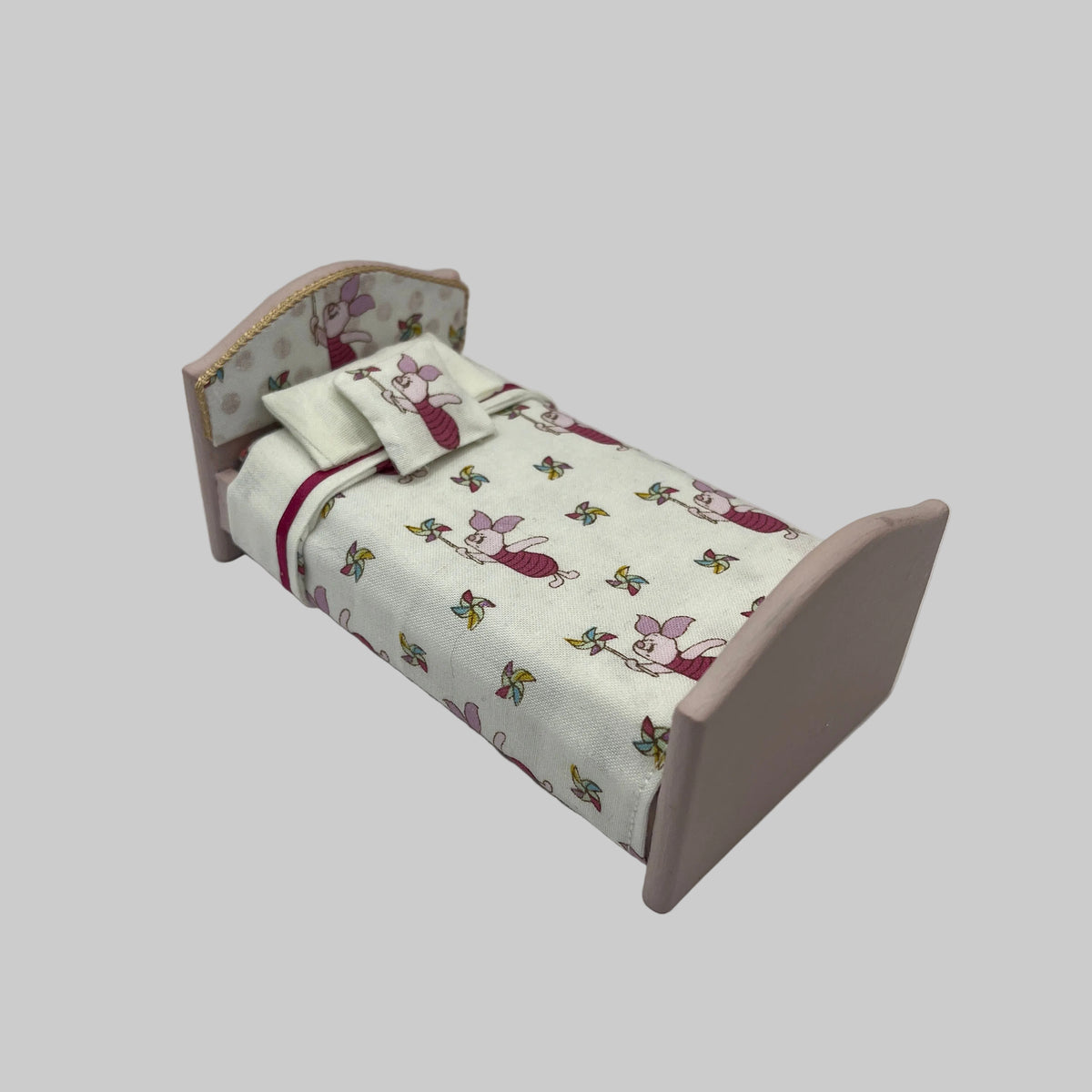 Dolls house Piglet single bed