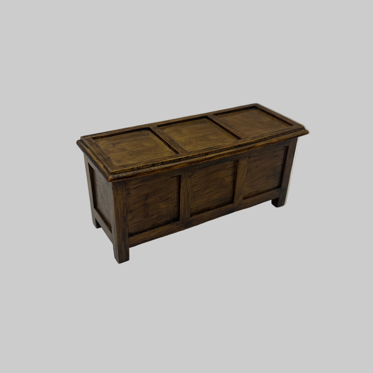 Dolls house Tudor coffer