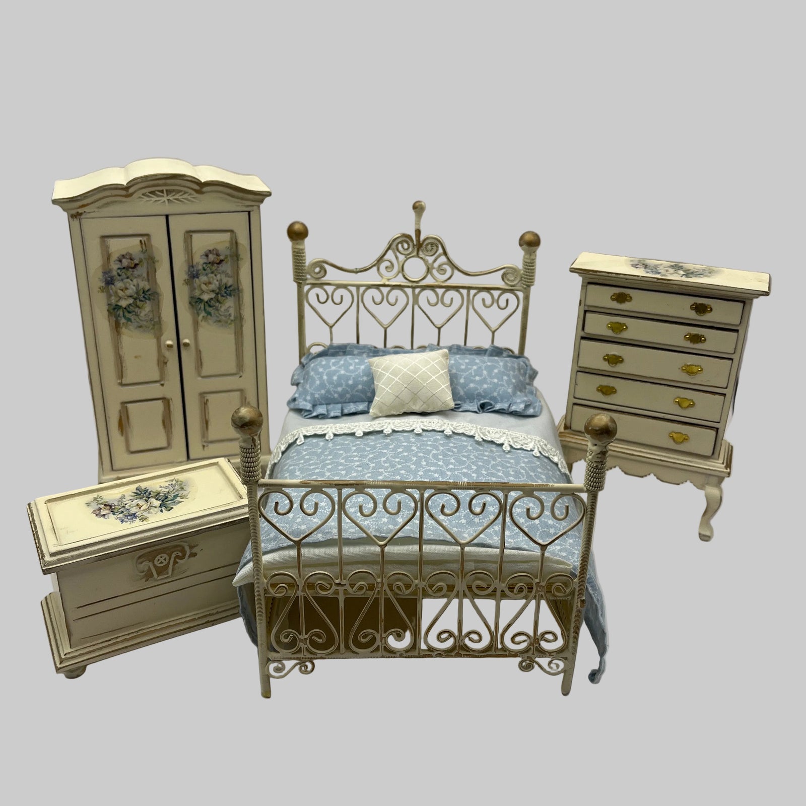 Dolls house cream and gold bedroom suite