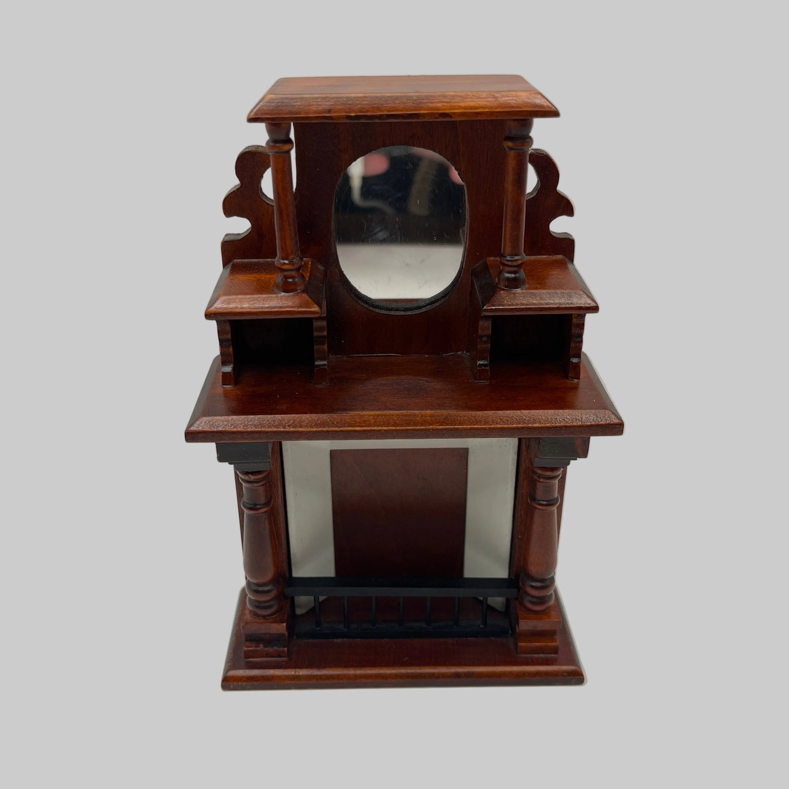Dolls house fancy fireplace