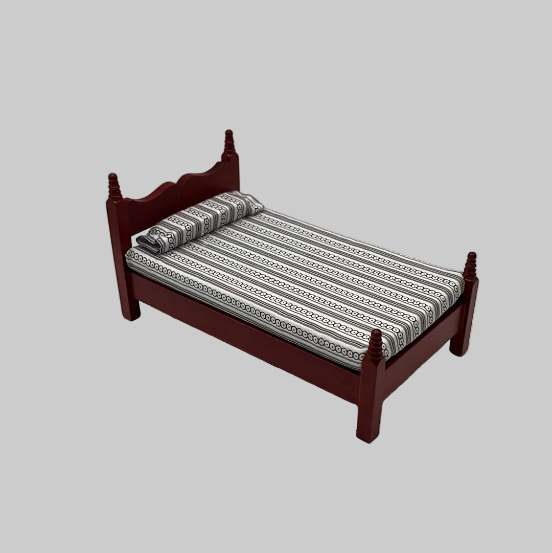 Dolls house Mahogany single bed