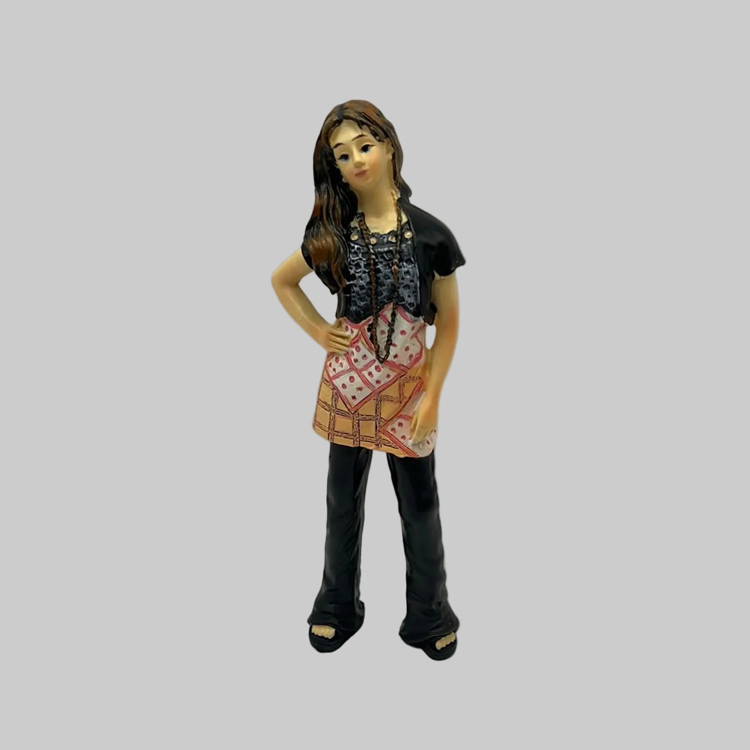 Dolls house Modern resin teenage girl
