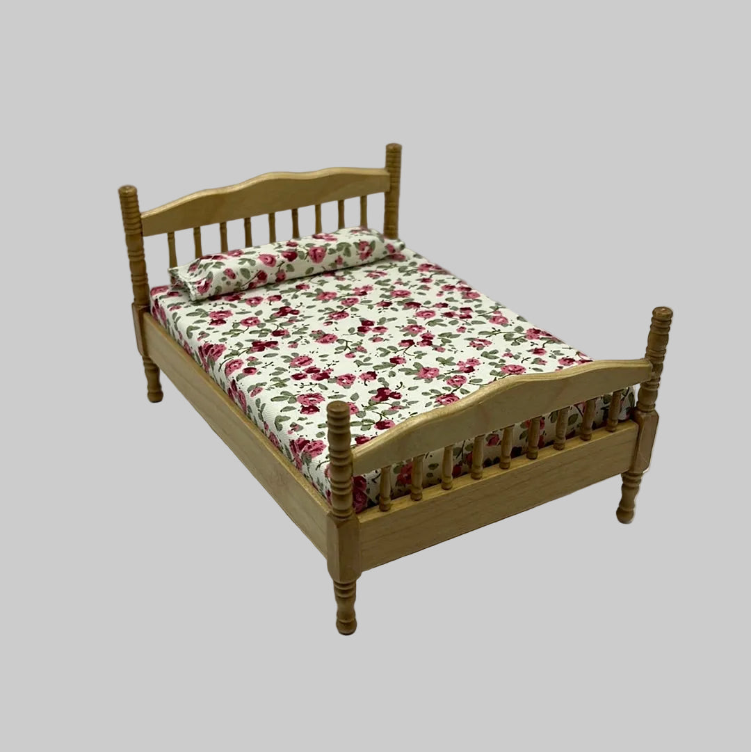 Dolls house Pine double bed