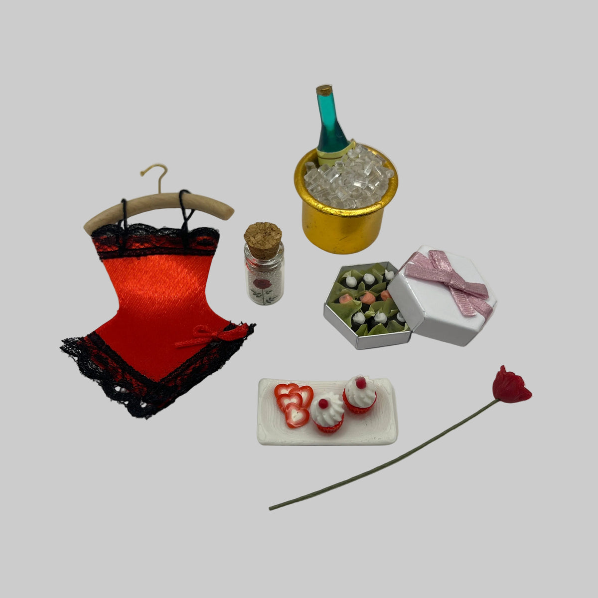 Dolls house romantic night in set