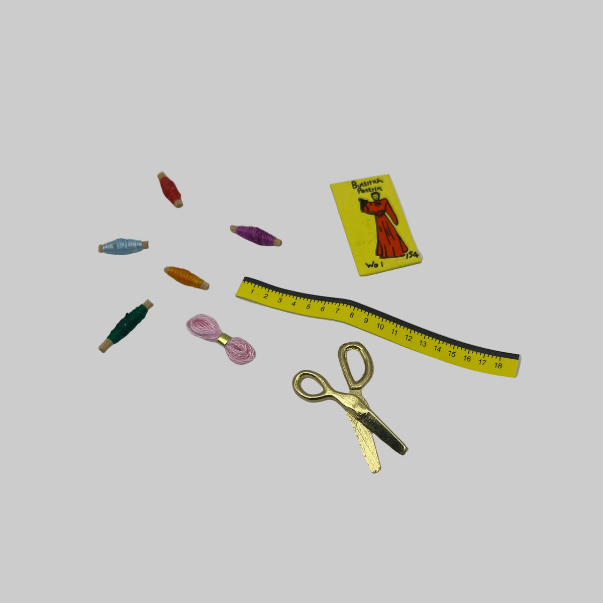 Dolls house Sewing items