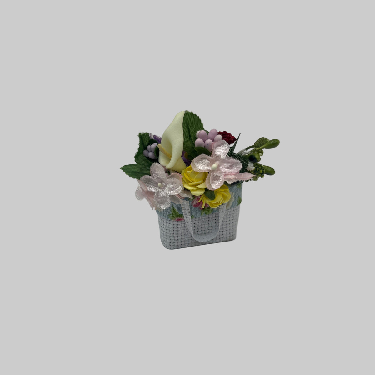 Dolls house bag of flowers