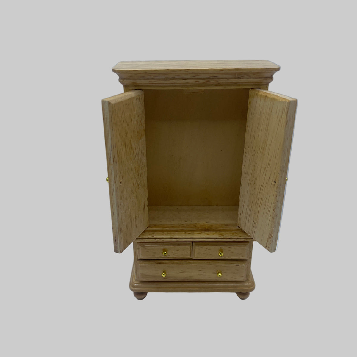 Double wardrobe with drawers