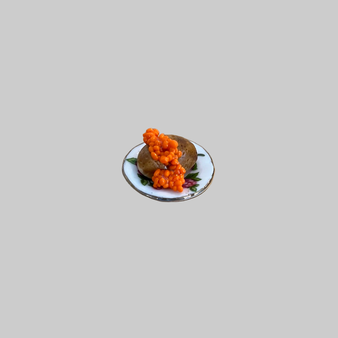 ZR067 - Jacket potato with baked beans