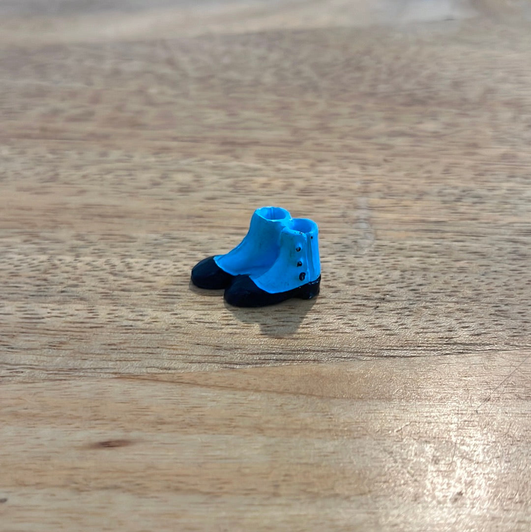 ACC345 - Pair of ladies boots